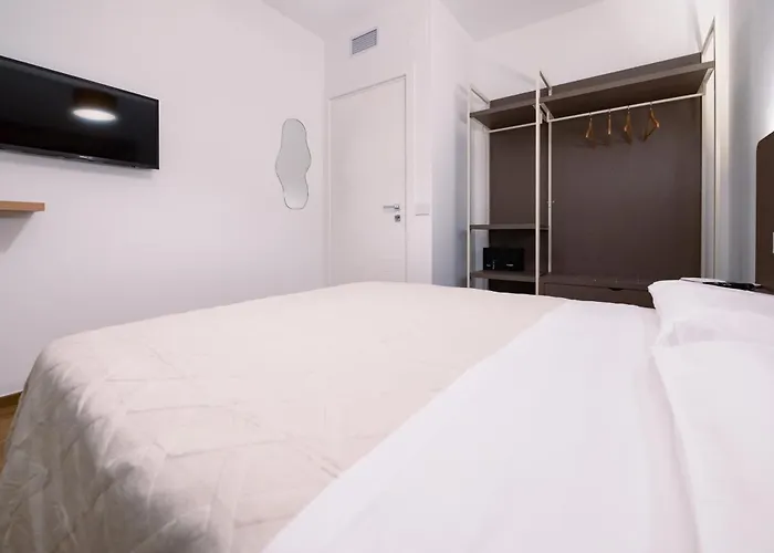 Terminal Sud B&B 바리